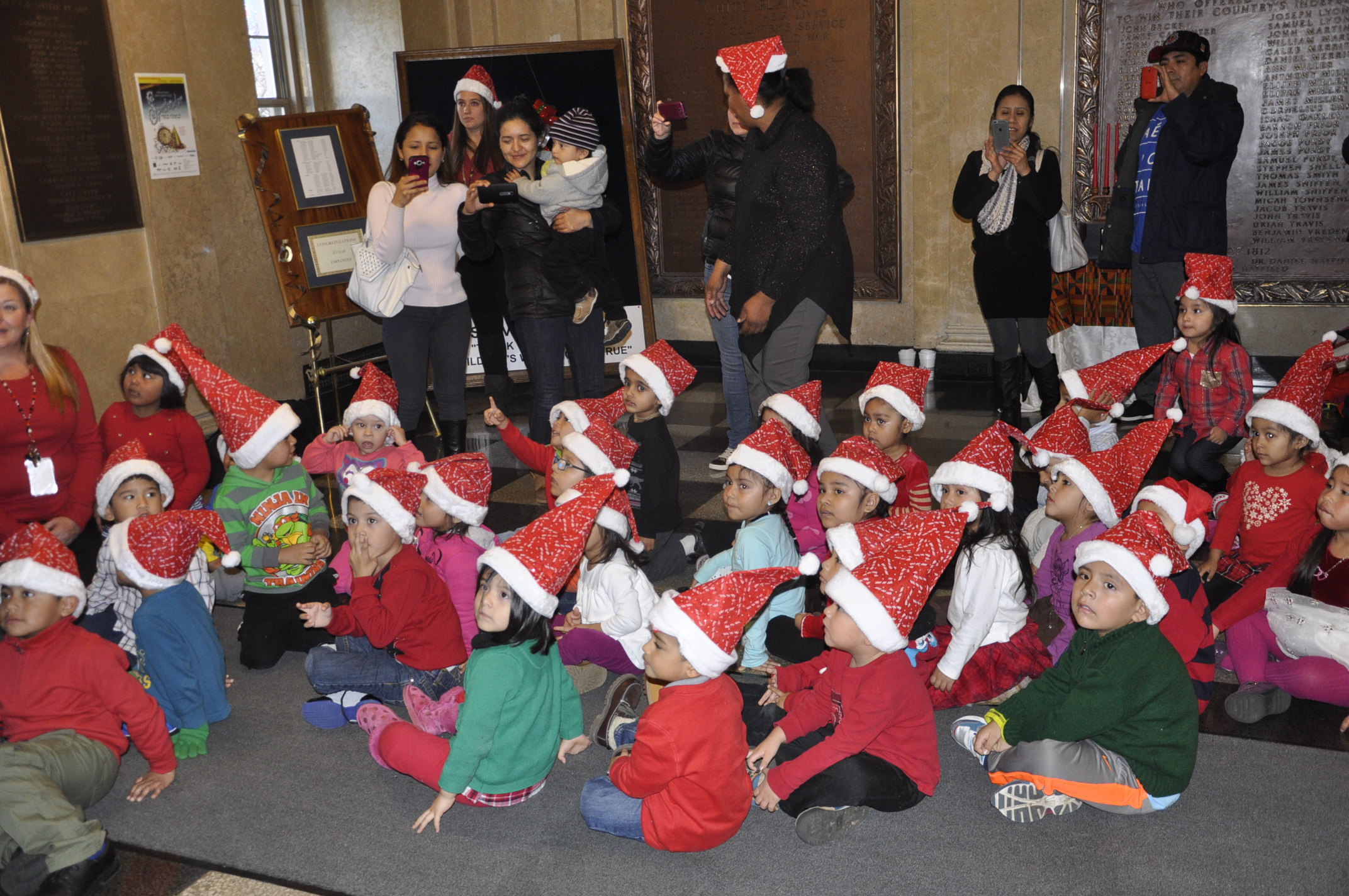 FSW Christmas at City Hall 2015 066